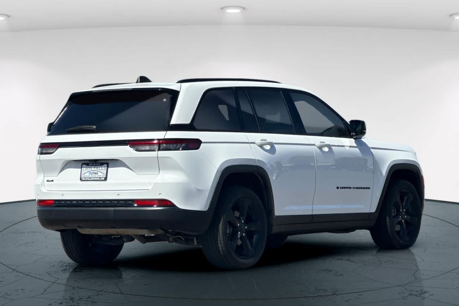 jeep grand cherokee 2023 1C4RJHAG9PC543659 image jeep grand cherokee 2023 1C4RJHAG9PC543659 image